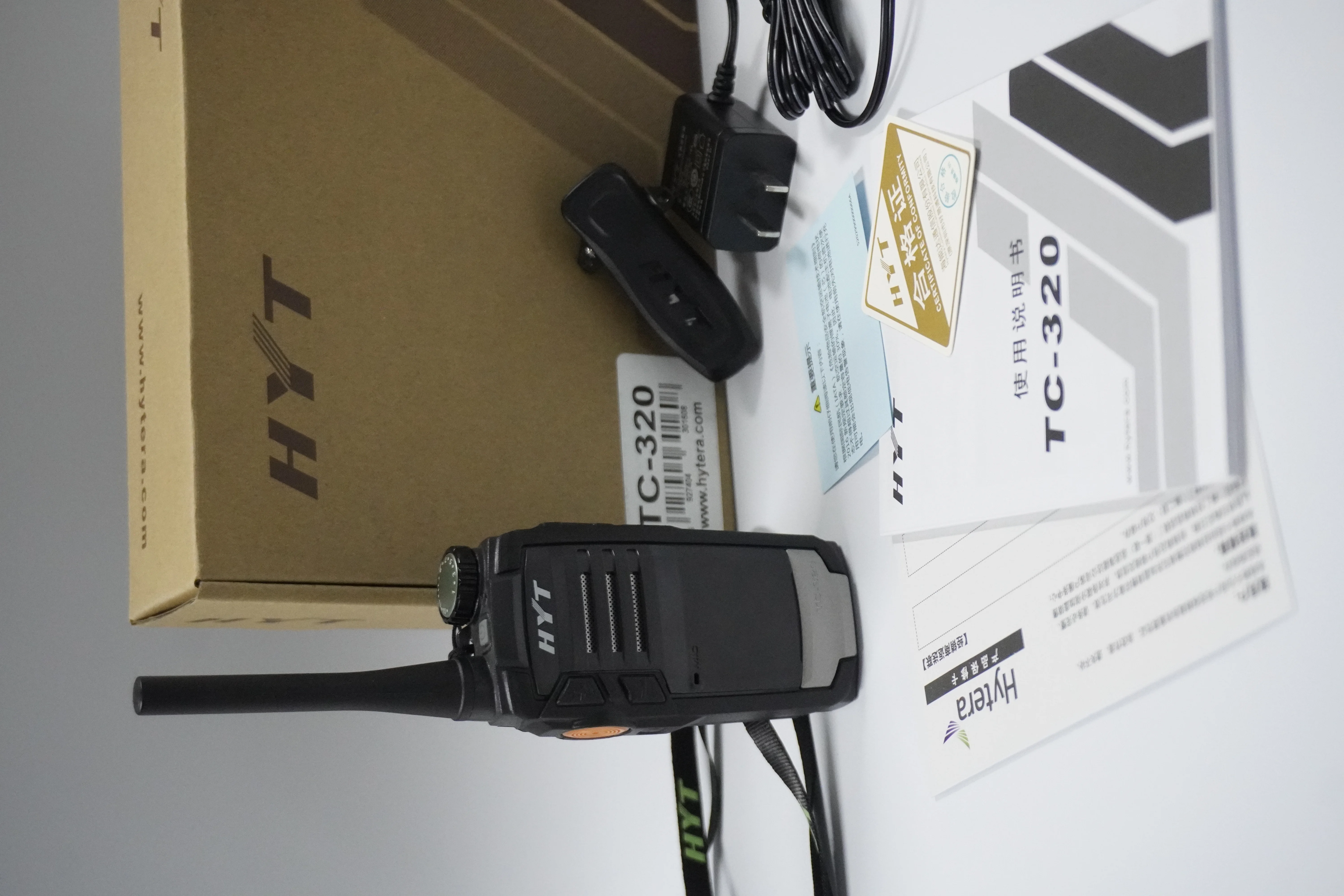 Hytera TC320 detail view